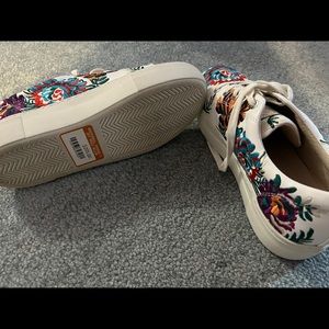 JSlides embroidered sneakers